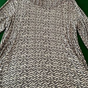 Very soft comfy tunic with pockets!